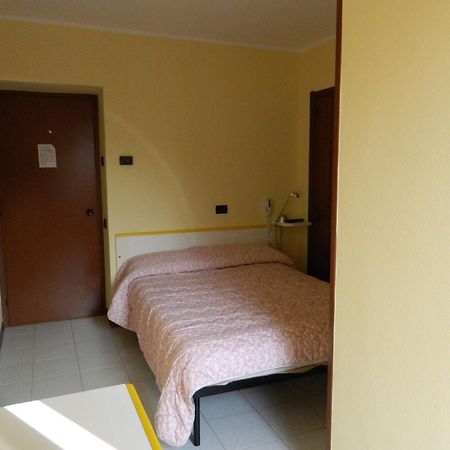 Albergo Michieletto Valmorea Exterior foto