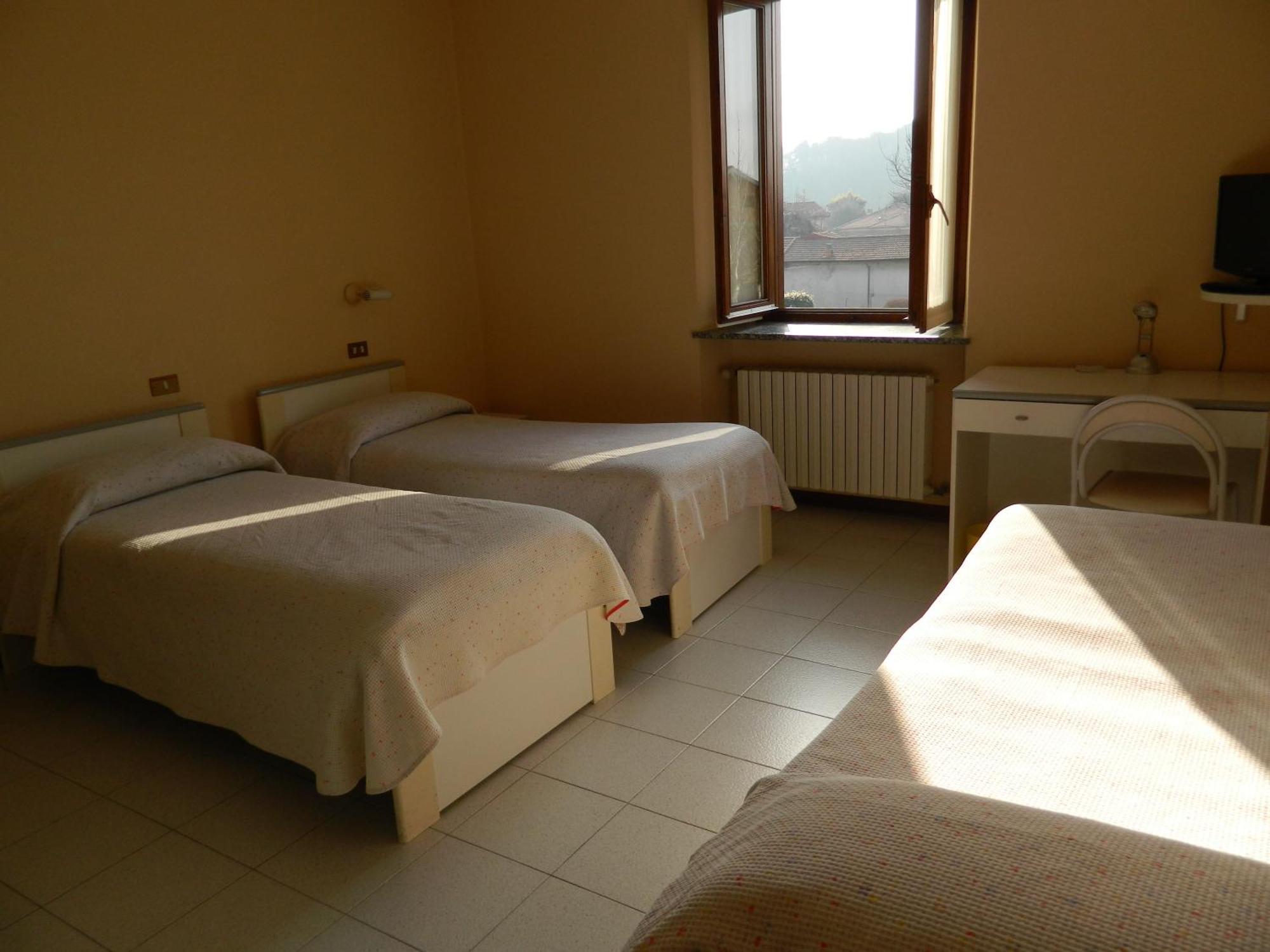 Albergo Michieletto Valmorea Exterior foto