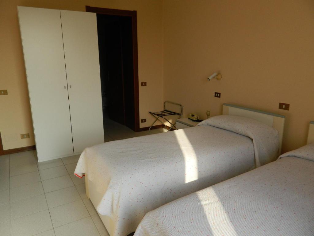 Albergo Michieletto Valmorea Exterior foto